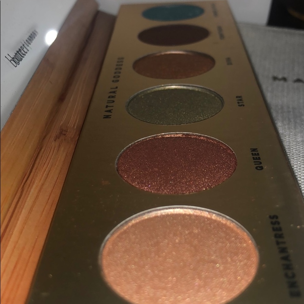 Butter London eyeshadow pallet